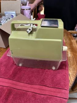 Oster vintage ice crusher for drinks
