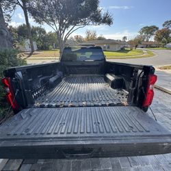 Bed Liner 2025Chevrolet Silverado 3500 HD (fit In Dually Truck Not Sure In Single Rear Wheel)
