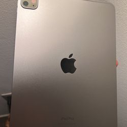 Apple iPad Pro 11 inch (4th Generation M2 Chip) WiFi Plus Cellular 128gb 10/10 Condition Didn’t Use It  