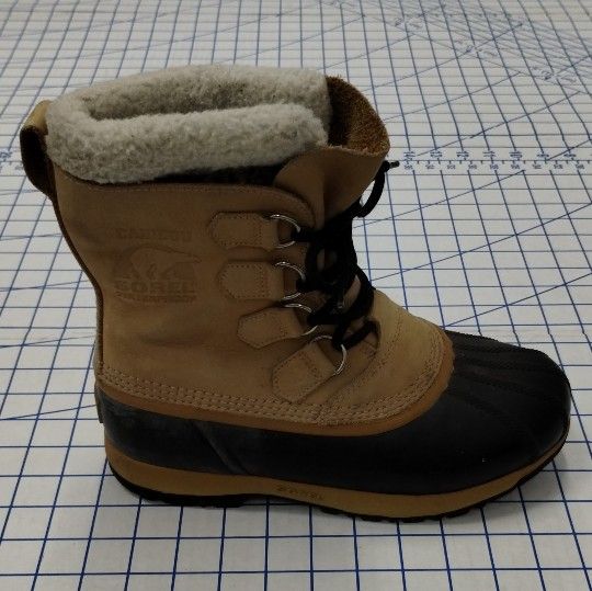 Sorel Caribou II Boots 8 Tan/Black NL1000-280 Hunting Duck