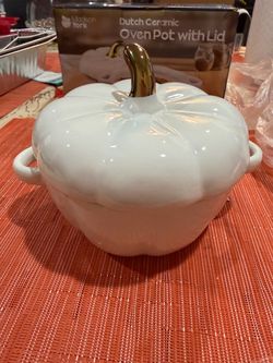 Dutch Ceramic Oven Pot with Lid