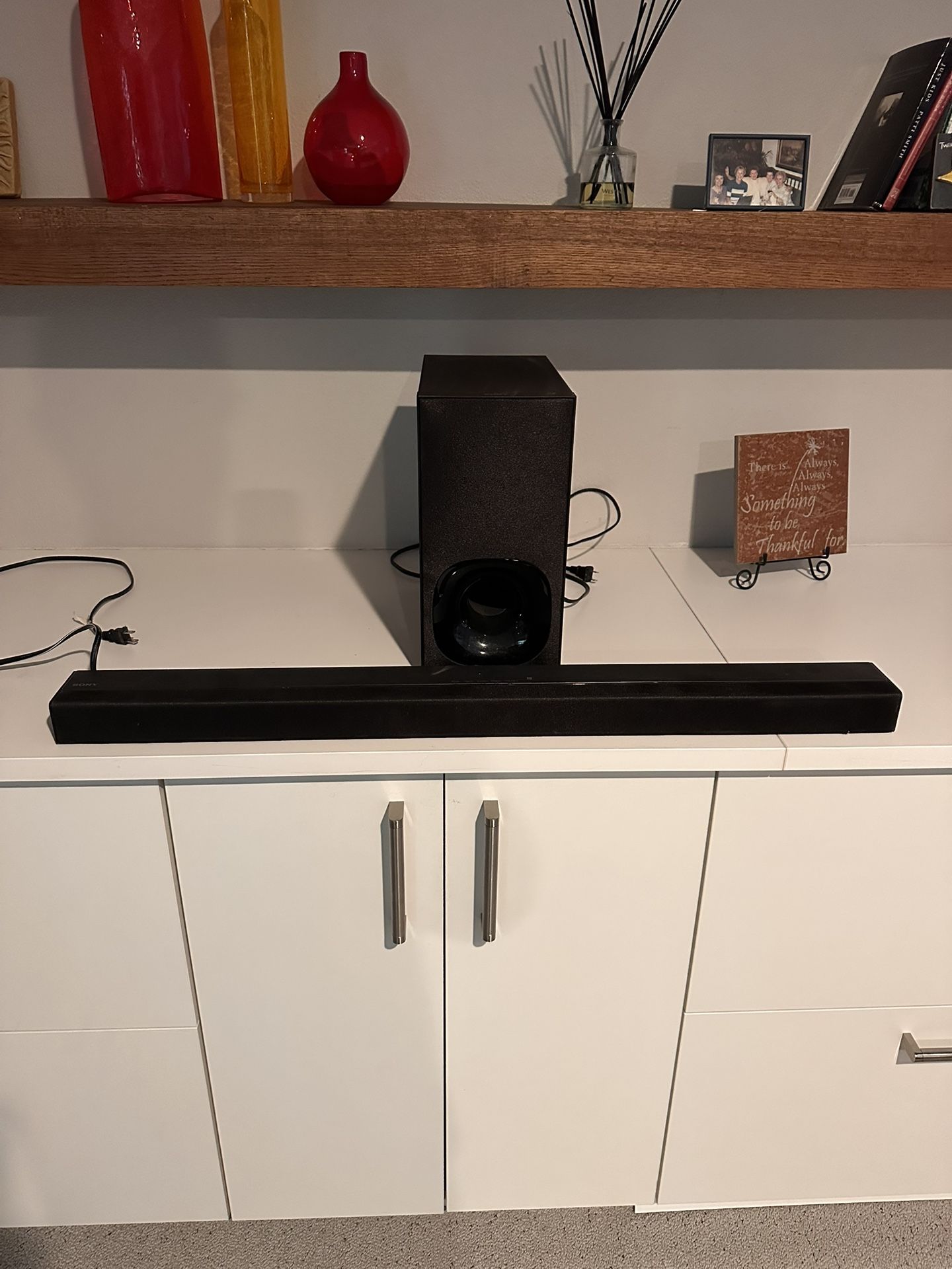 Sony HT-CT180 2.1 Channel Sound Bar w/Wireless And subwoofer