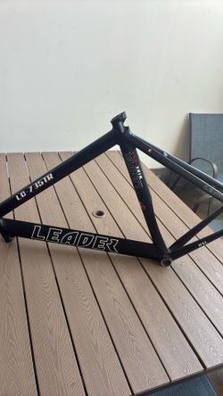 Leader LD735 TR bike frame