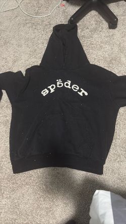 Spider hoodie Men’s Medium.