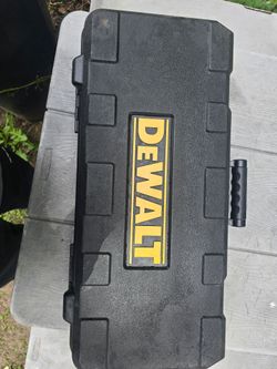 DeWALT