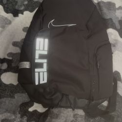 Nike Elite Pro 32L Basketball Backpack Brand New