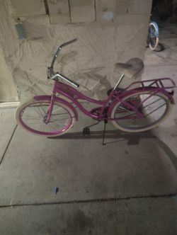 Huffy Women's Beach Cruiser