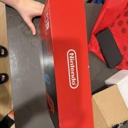 Nintendo Switch 