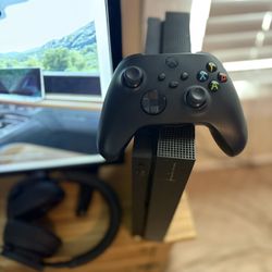 Xbox One X With Headset And New Gen Controller Included