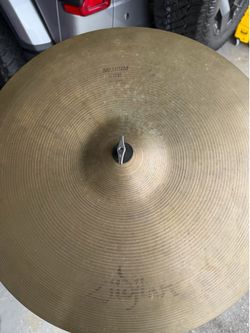 3 Zildjian Rides