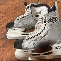 Easton Magnum Hockey Skates