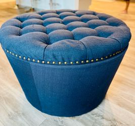 Tufted Round Storage Ottoman with Nailhead Trim