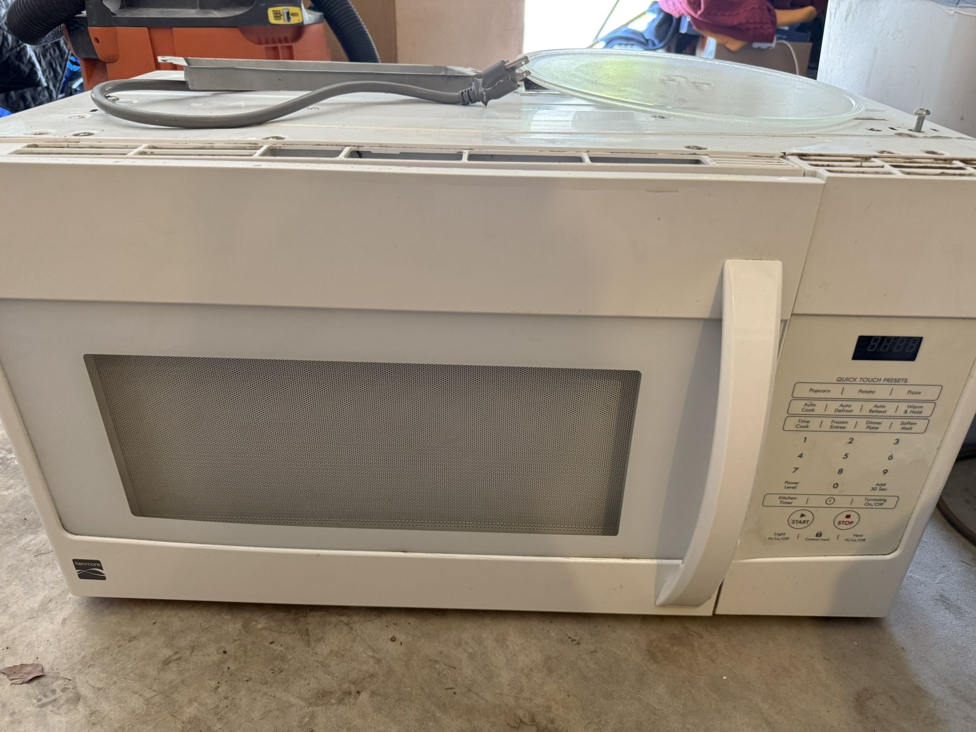 White Microwave Over The Range