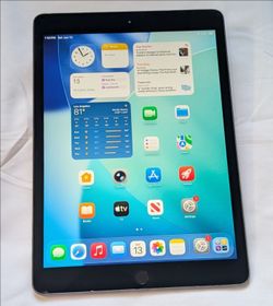 Nice GRAY APPLE iPad 8 8th Gen 10.2 inch iOS26