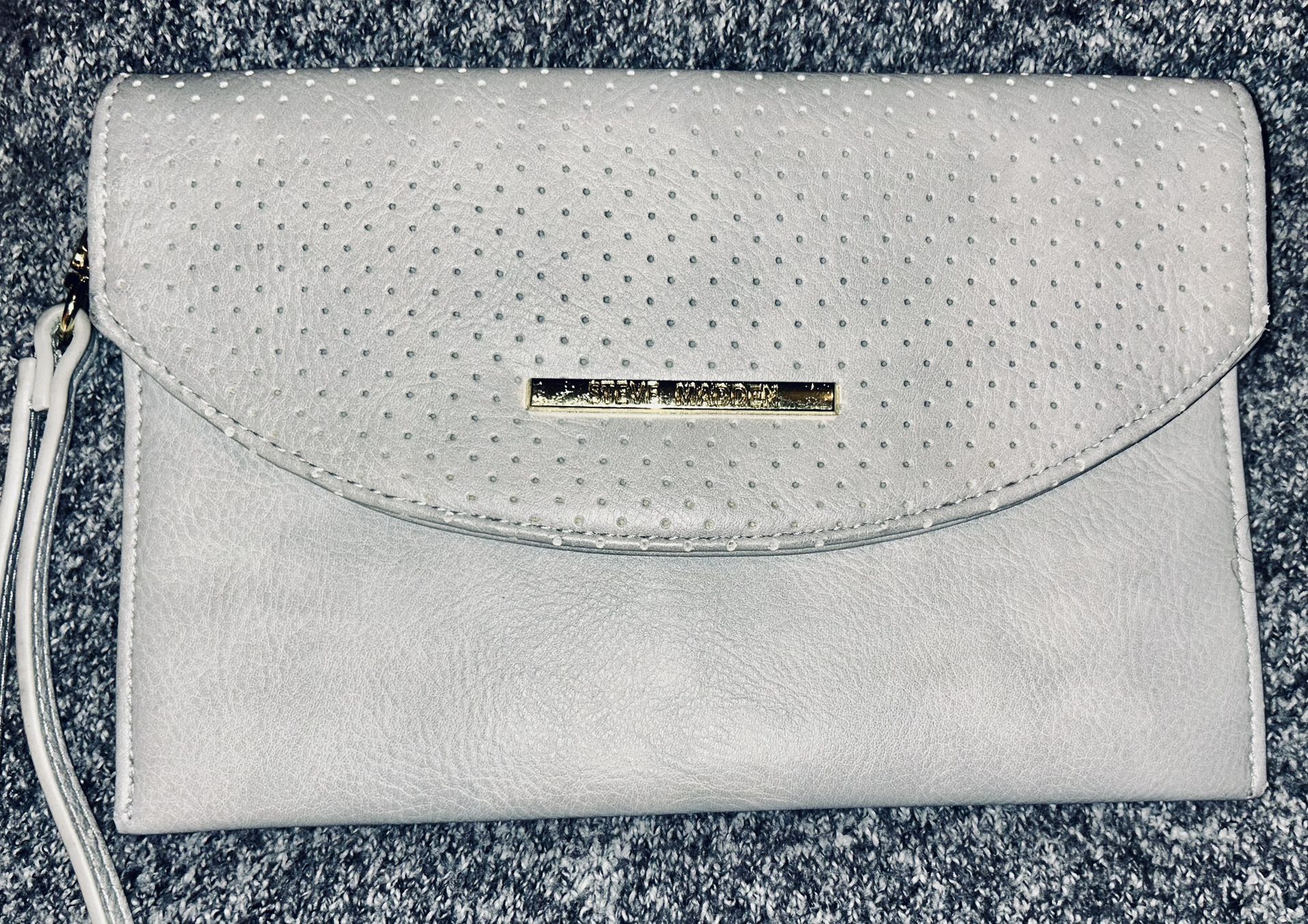 Steve Madden Beige/Grey Clutch With Wristlet 
