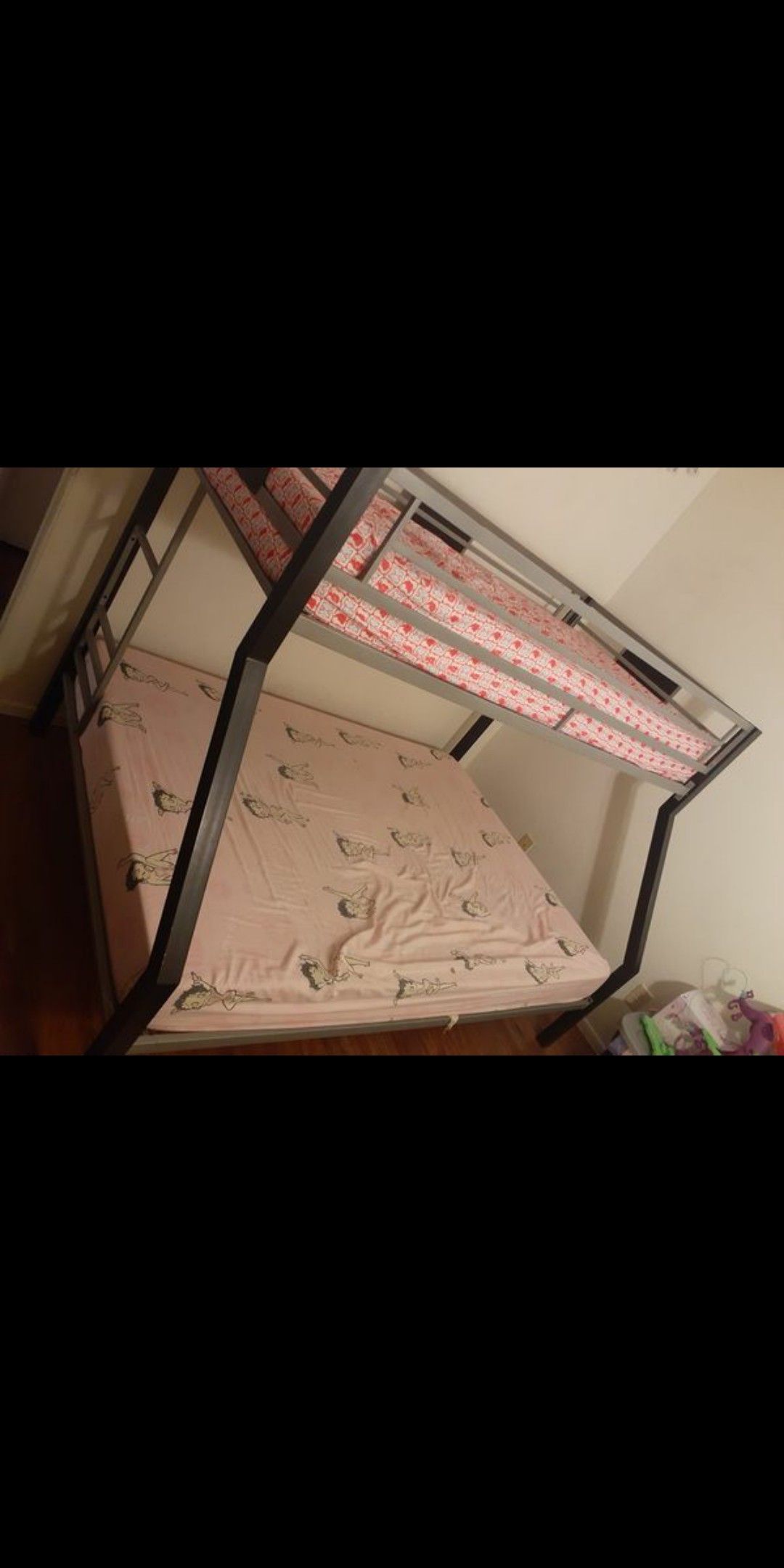 Bunk bed full Twin metal