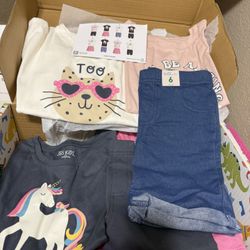 Caja Con 3 Diferentes Cambios Para Niña De 6 Años 