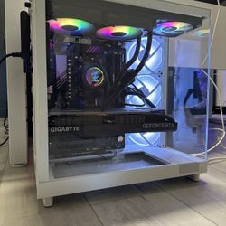 High Performance Gaming PC In White
