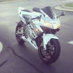 2003 Honda cbr 600 rr (no title)34k miles but legit with proof of purchase