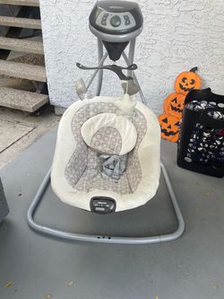 Graco baby swing
