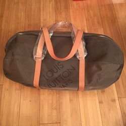 Louis Vuitton Men’s Duffle bag