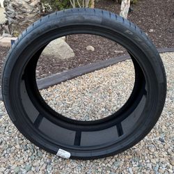 PIRELLI 255/35R21 MO-S