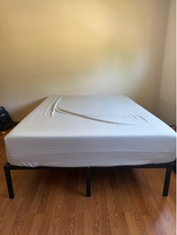 JETO Metal Bed Frame, Queen Size