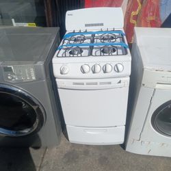 20" Apartment Size Stove