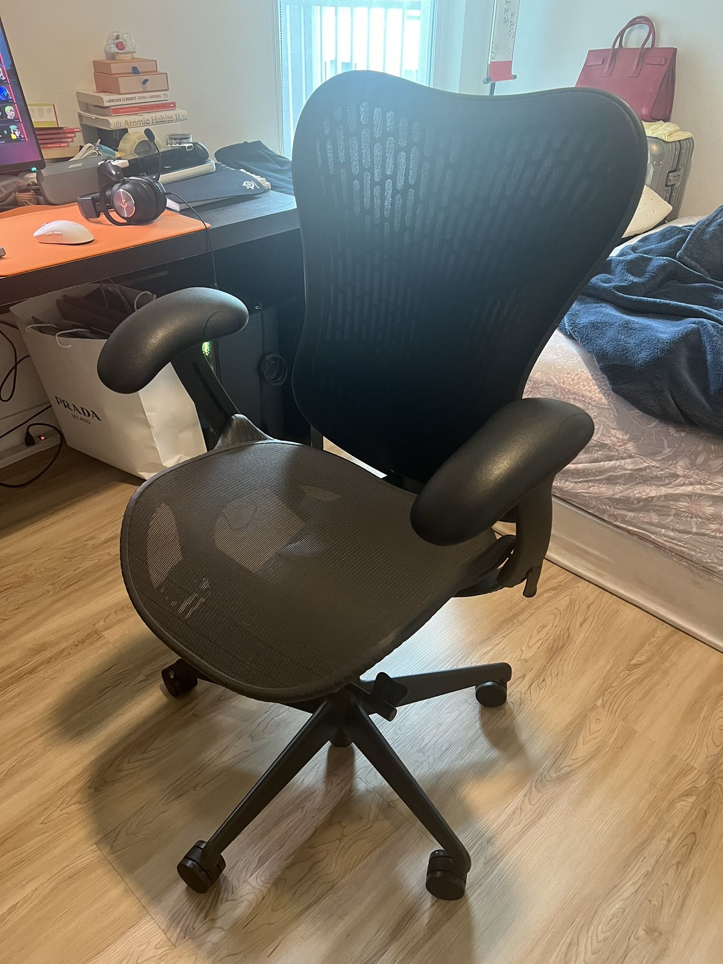 Herman Miller Mirra 2