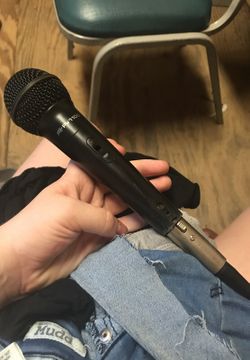 Pv i100 microphone