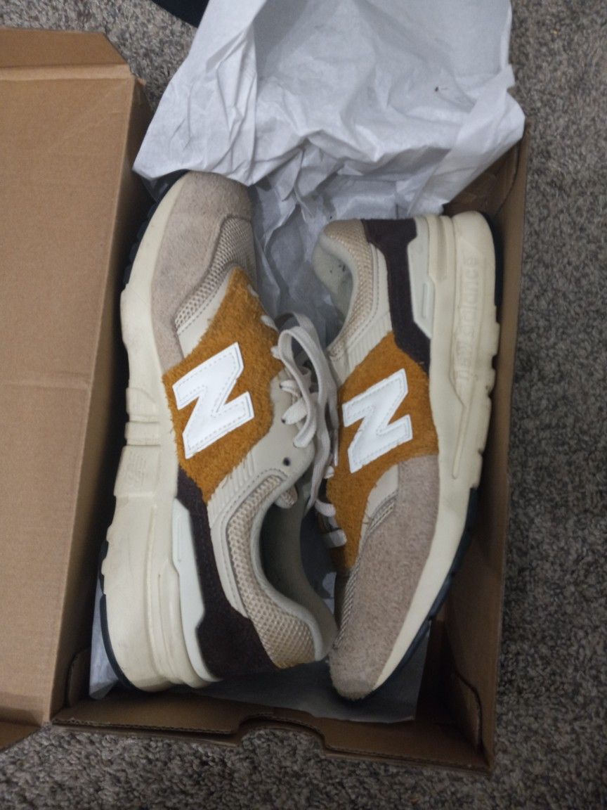 New Balance 997H Sea Salt Timberwolf Size 7.5M