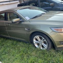 2013 Ford Taurus