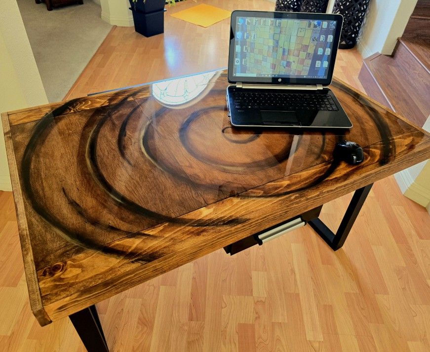 Designer VERTIGO desk Table - Pls Read Ad