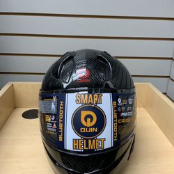 Quin Umbra - XL, DOT ECE Carbon Gloss QUUMOO5 + Professional Racing Standards - Bluetooth Helmet 