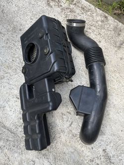 Mustang OEM Air intake