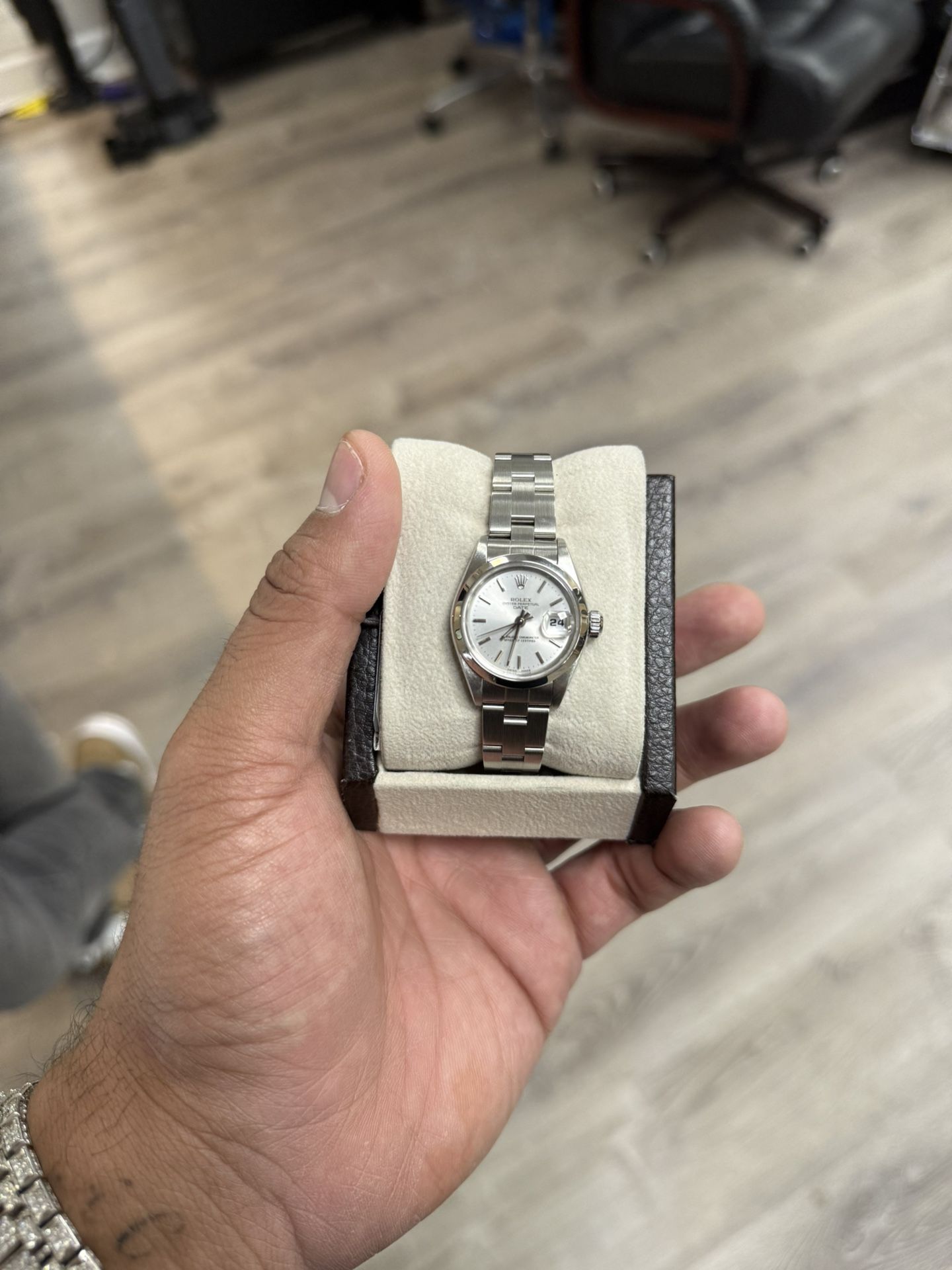Rolex Date Ladies 69160 Silver Dial Stainless Steel Box Papers 1999