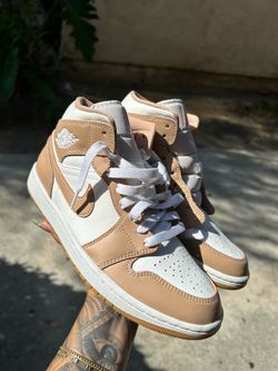 Jordan 1 women