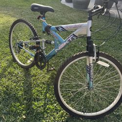 Bike 18 Speed  Comes With 2 Extra Intertubes 