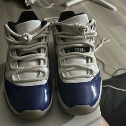 Jordan 11s 
