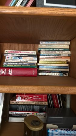 Agatha Christie Books (20)