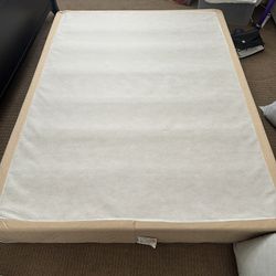 Queen Box Spring 8”. FREE!!!!