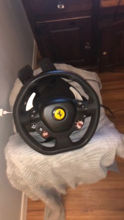 Ps and pc Thrustmaster Ferrari wheel