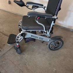 Electric Wheelchair