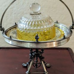 Antique Wedding Basket With Crystal Serving Siah