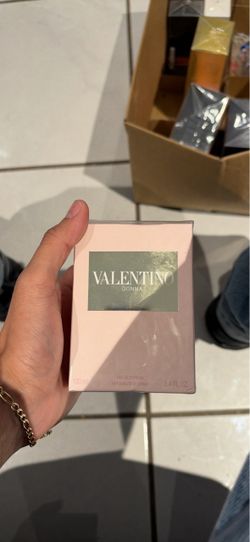Valentino Women perfume