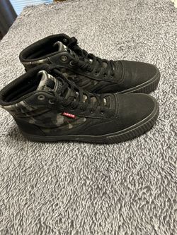 Levi’s Men’s Shoes Size 11