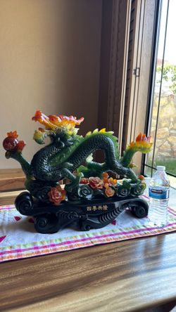 Dragon figuring from San Francisco Chinatown