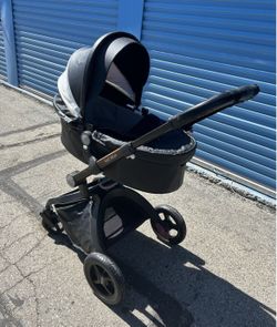 Hot Mom Bassinet Stroller