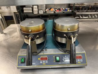 Carnival Waffle Maker