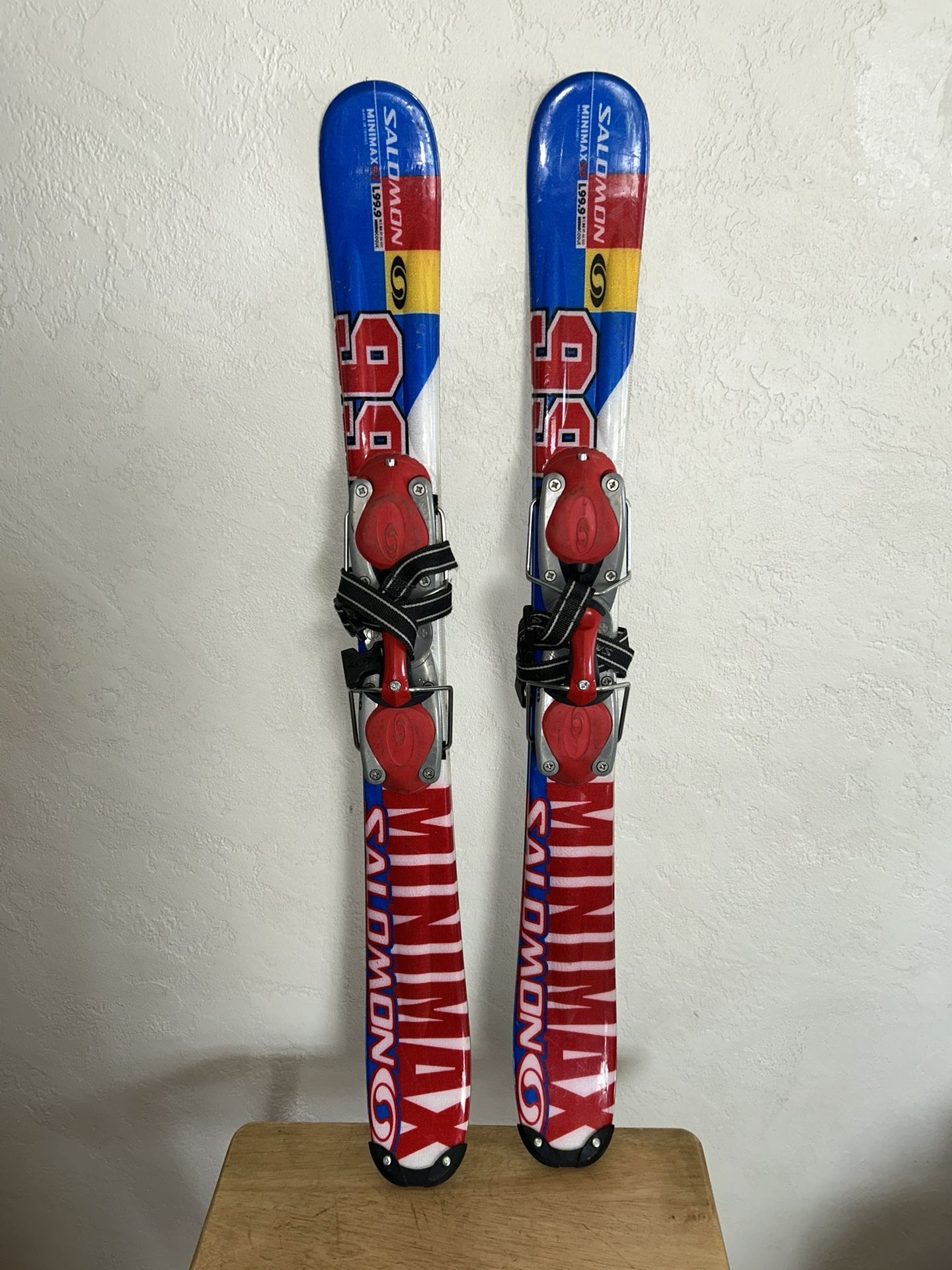 SALOMON MINIMAX 99 SNOWBLADE SHORT SKIS CHECK OUT MY PROFILE FOR MORE GREAT ITEMS